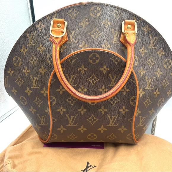 Louis Vuitton Authentic Vintage Ellipse MM with Dust Bag - Picture 13 of 14